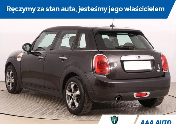 MINI ONE cena 42000 przebieg: 64961, rok produkcji 2015 z Pieńsk małe 172